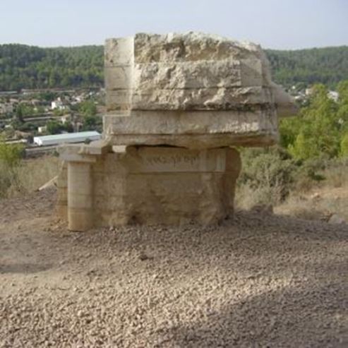 Le sentier des sculptures qui traverse la Forêt du président