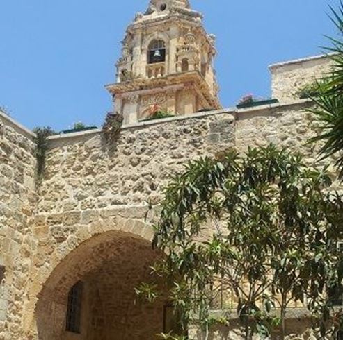 El Monasterio de la Cruz