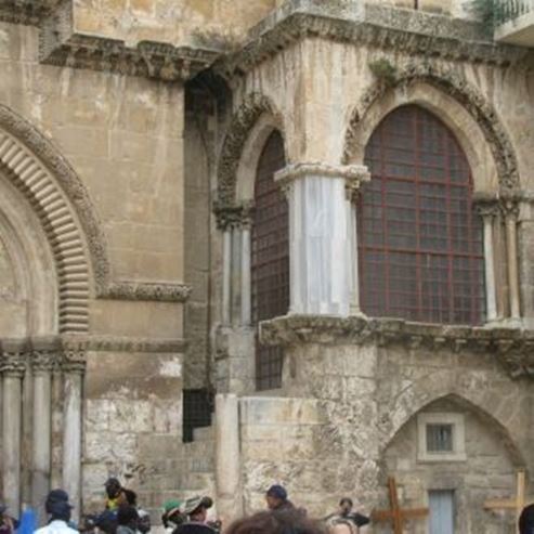 A Igreja do Santo Sepulcro.