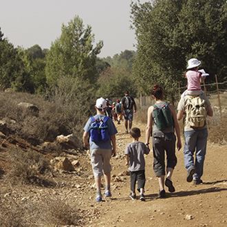 贝特谢阿姆步行径 (Beit She'arim Track)——灯台洞 (Menorah Caves)