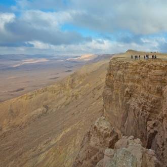 Ma'ale Grofit, the Uvda Valley and the Nahal Kasuy dunes, and the Mount Ayit observation point